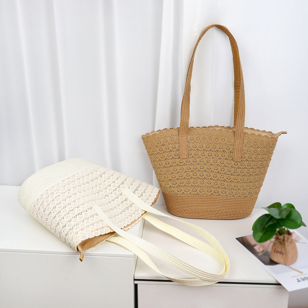 Textured Straw Bucket Bag with Lace Detailing for Coastal Days