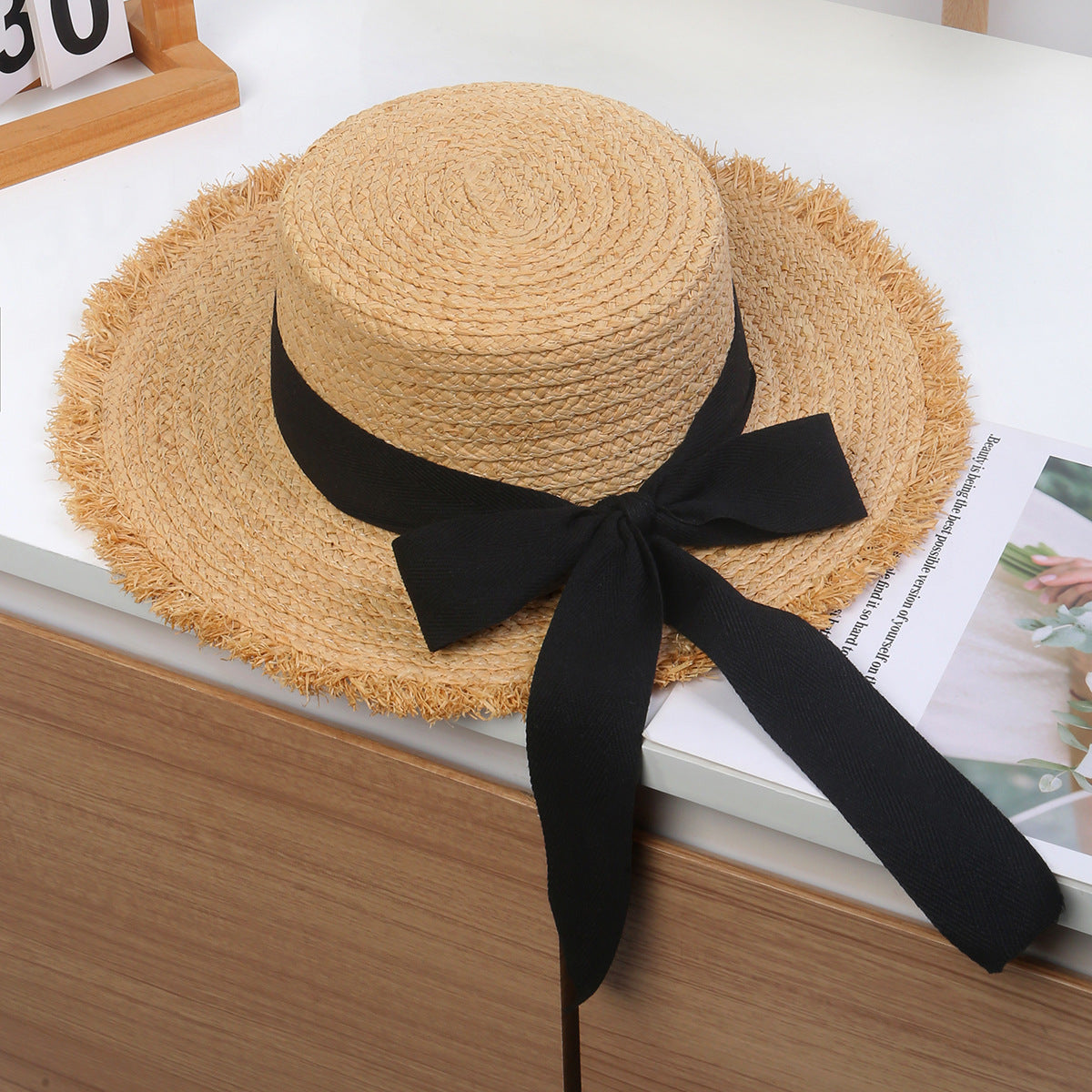 Flat-Top Raffia Hat with Clean Lines and Timeless Appeal